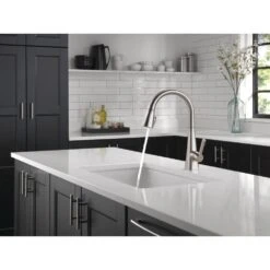 Lenta Single-Handle Pull-Down Sprayer Kitchen Faucet With ShieldSpray Technology SpotShield Stainless -Household Items 6e0e398c300b3742e4d3d2c5a1821760 1800x1800