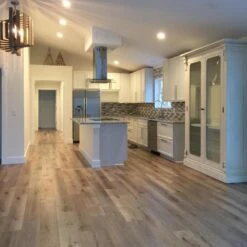 CALI Vinyl Pro Classic 10-Piece 7.12-in X 48-in Aged Hickory Luxury Vinyl Plank Flooring -Household Items 810124035006 12028387 1800x1800