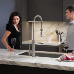 Artec Pro Single-Handle Pull-Down Sprayer Kitchen Faucet And Pot Filler In Brushed Gold -Household Items 8a913ea78d57af0333086e365a8a8bec 1800x1800