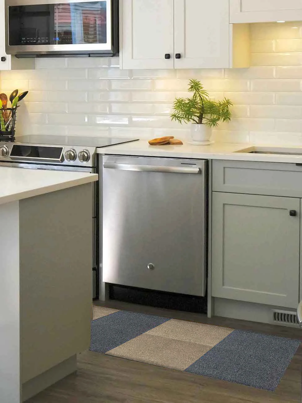 DIP Shade Carpet Tile Square 19.7 In. X 19.7 In. 16.2 Sq Ft/6 Pack 3 DIP Shade Carpet Tile Square 19.7 In. X 19.7 In. 16.2 Sq Ft/6 Pack - Image 3